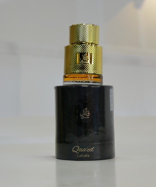 Eau de Parfum QAA'ED 30 ml de Lattafa